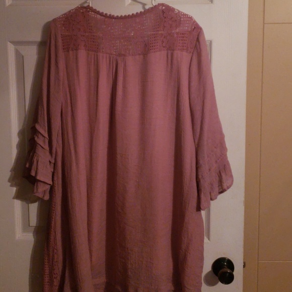 Dress - Picture 4 of 4